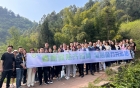 春意盎然齐踏青，凝心聚力共追梦——行政工会小组开展三八妇女节活动